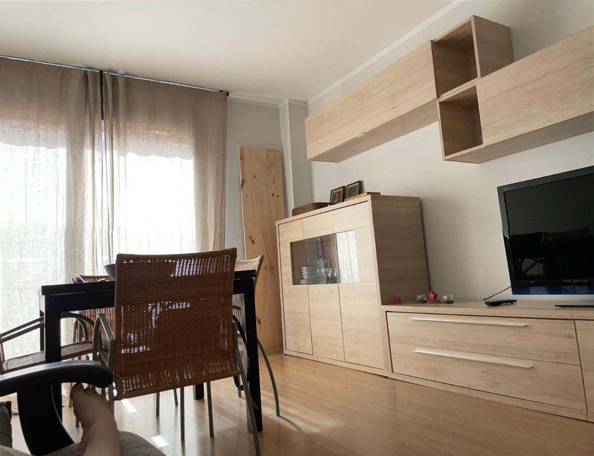 Duplex 6 Plazas Para Desconectar De La Rutina Oliana Екстериор снимка